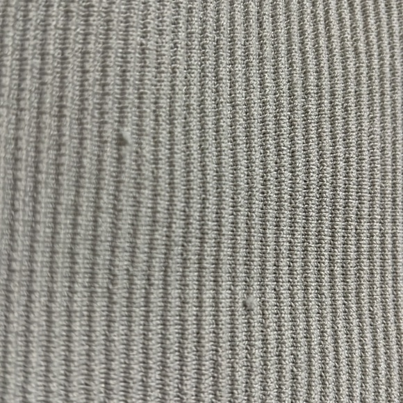 Aritzia Babaton Sculpt Knit Gray Tank Top Size Small - Picture 5 of 9